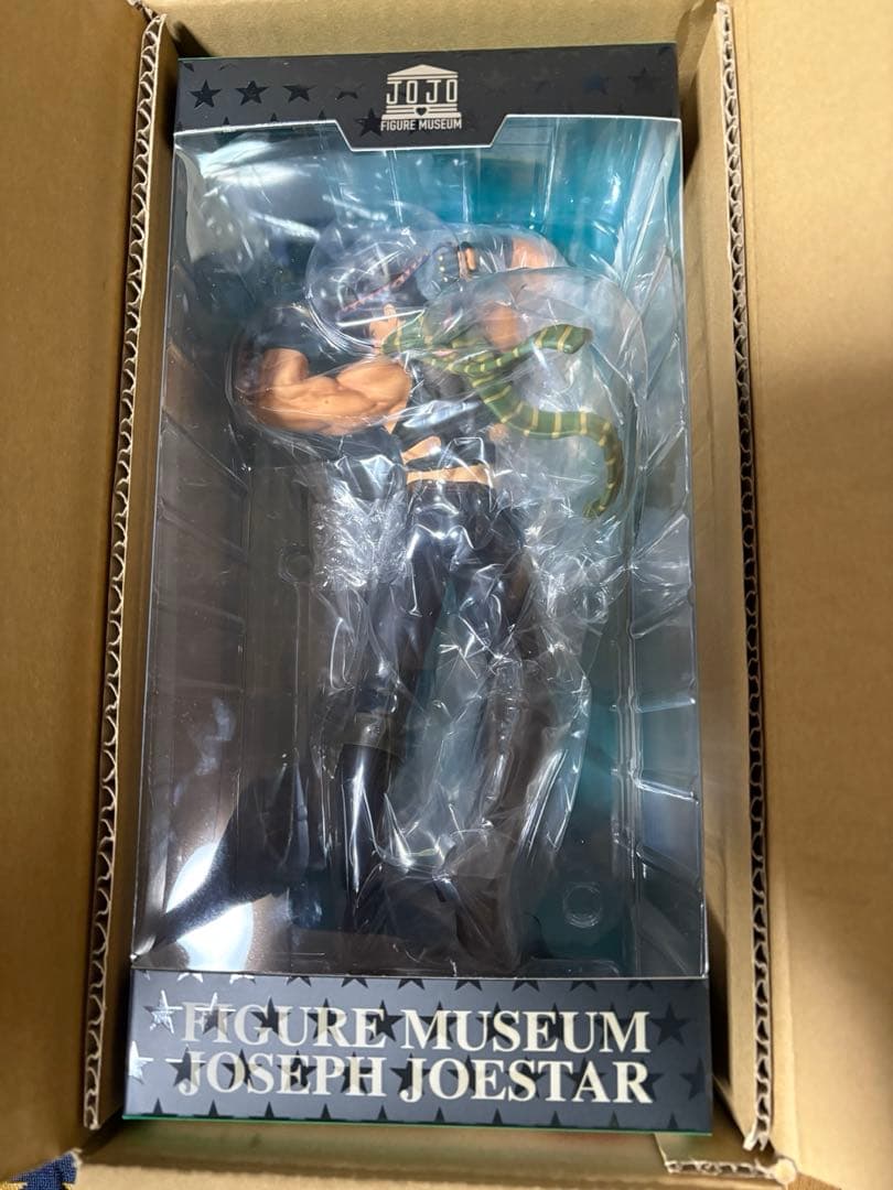 センチネル　ストア限定　ジョセフ・ジョースター 1/8スケールフィギュア