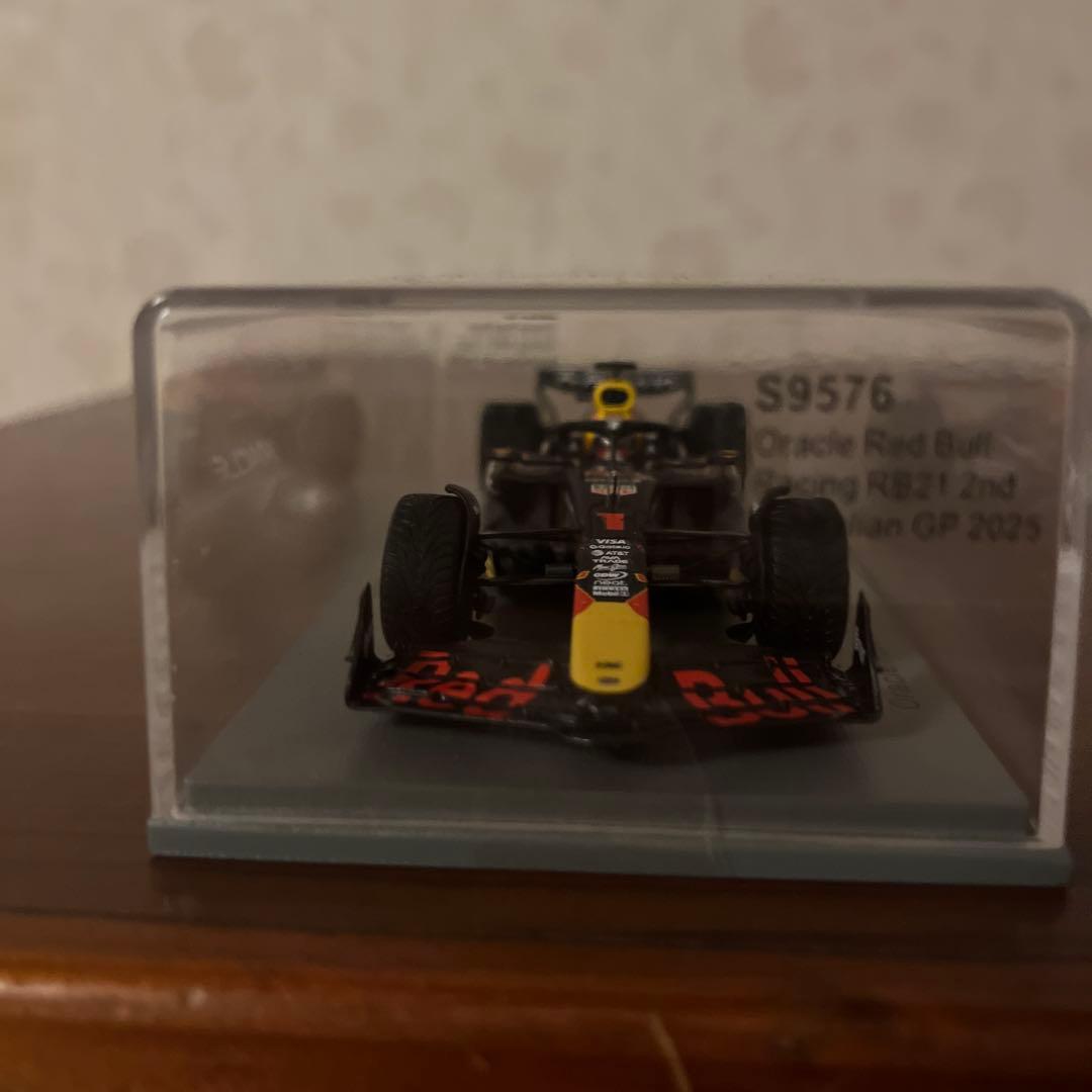 Oracle Red Bull Racing RB21 マックスフェルスタッペン