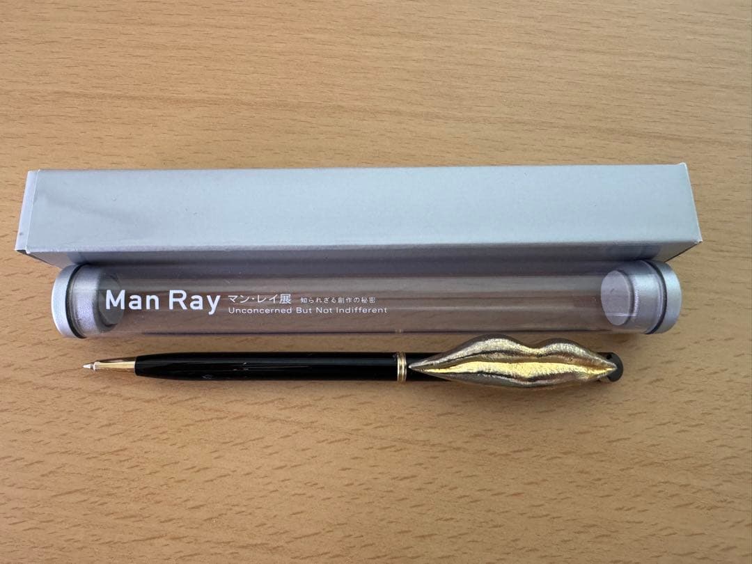Man Ray 唇型ボールペン