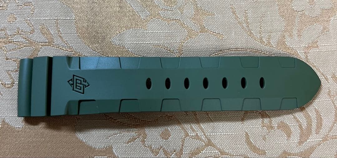 PANERAI ラバーストラップ カウッチューグリーン