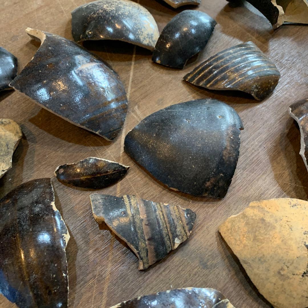 古唐津　陶片　黒唐津　徳利　発掘品　古道具