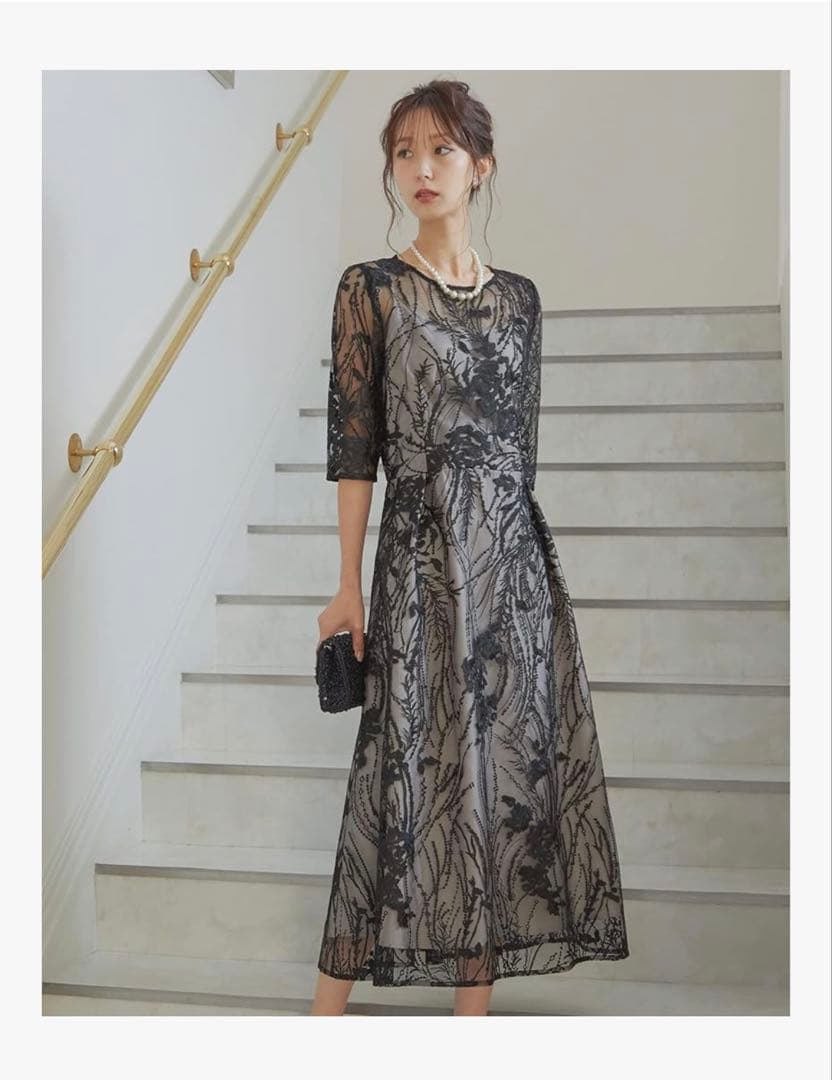 1回着用 美品 niana 黒レース 結婚式ドレス