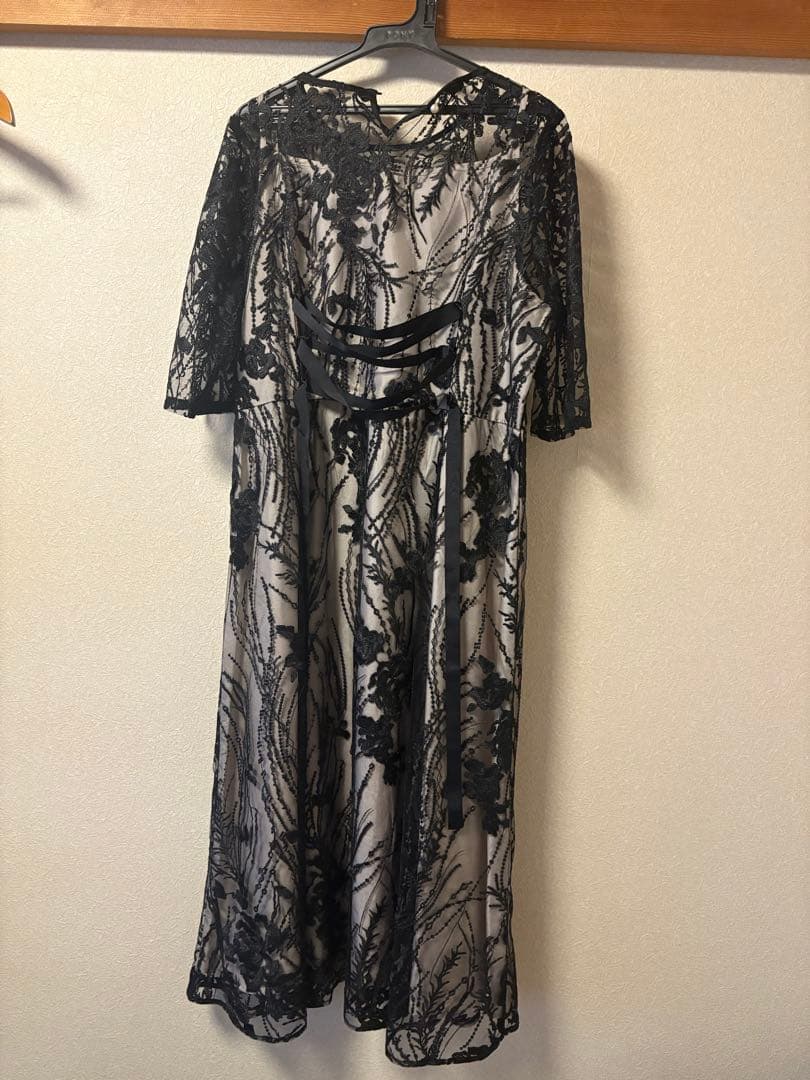 1回着用 美品 niana 黒レース 結婚式ドレス