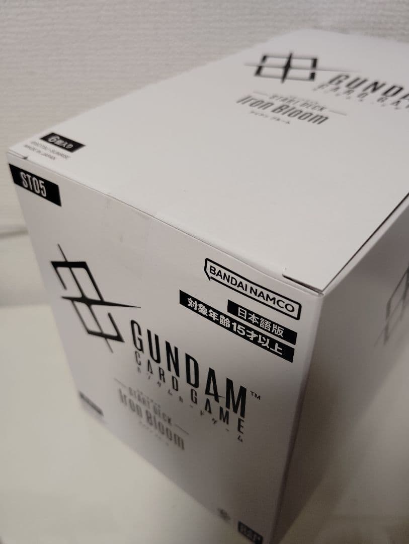 ガンダムカードゲーム　iron bloom 未開封６箱入りカートン