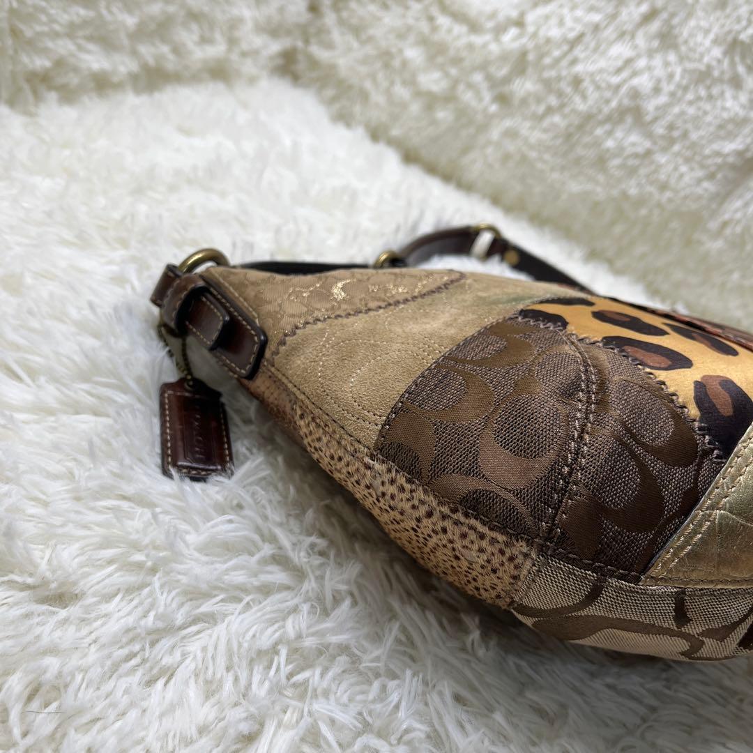 希少 COACH シグネチャー　レオパード　パッチワーク　ショルダーバッグ