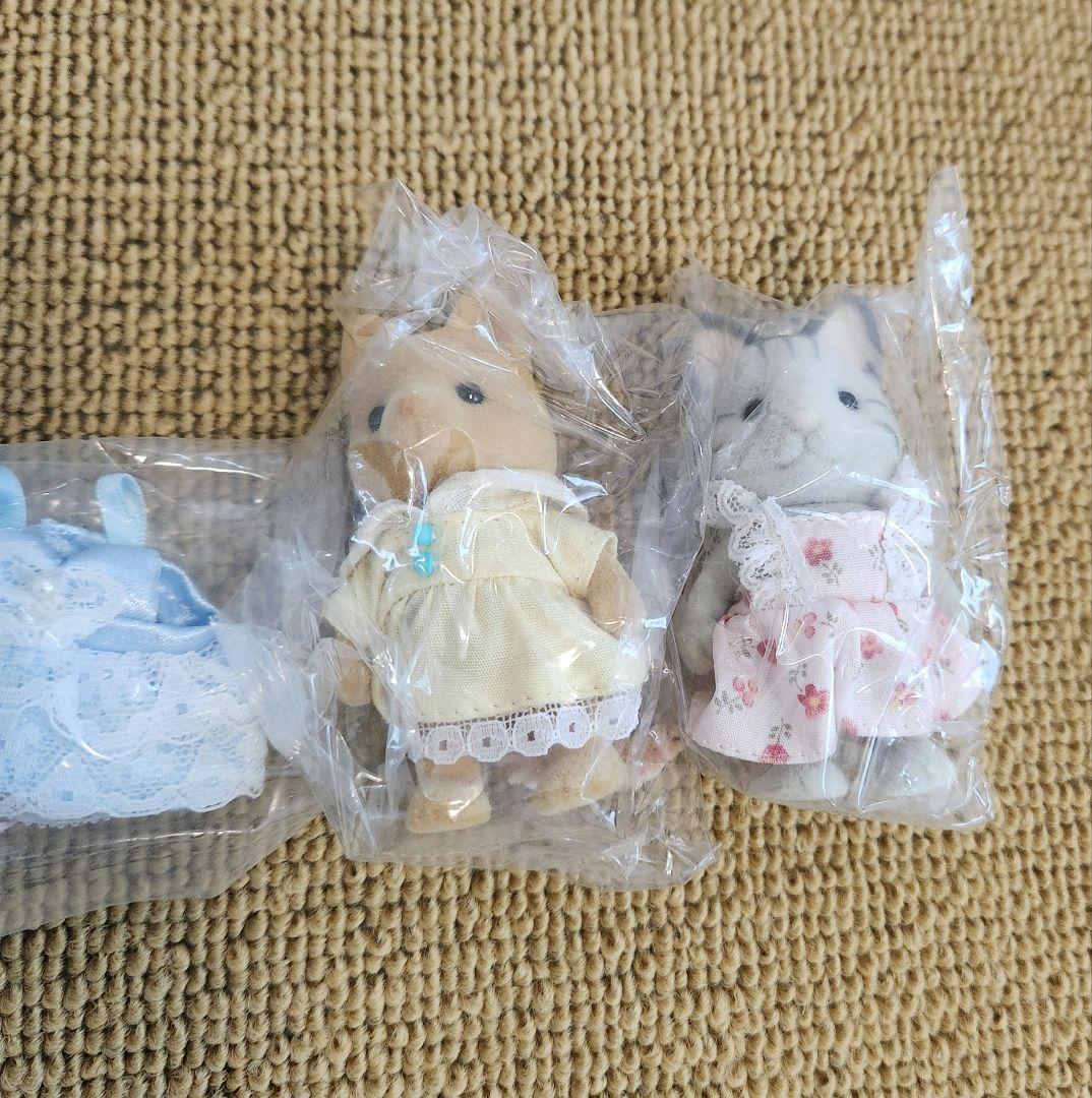 シルバニア　オリジナル人形&ドレスセット