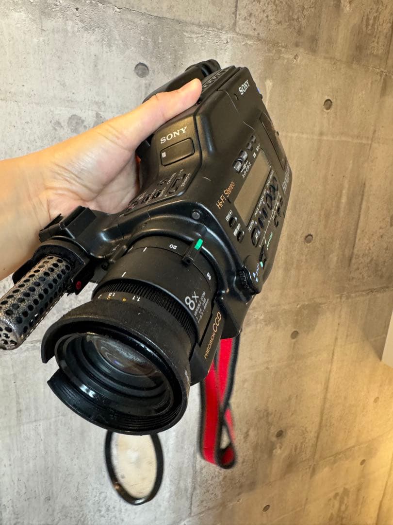 SONY CCD-V700 Hi8 ハンディカム ビデオカメラ ジャンク - メルカリ