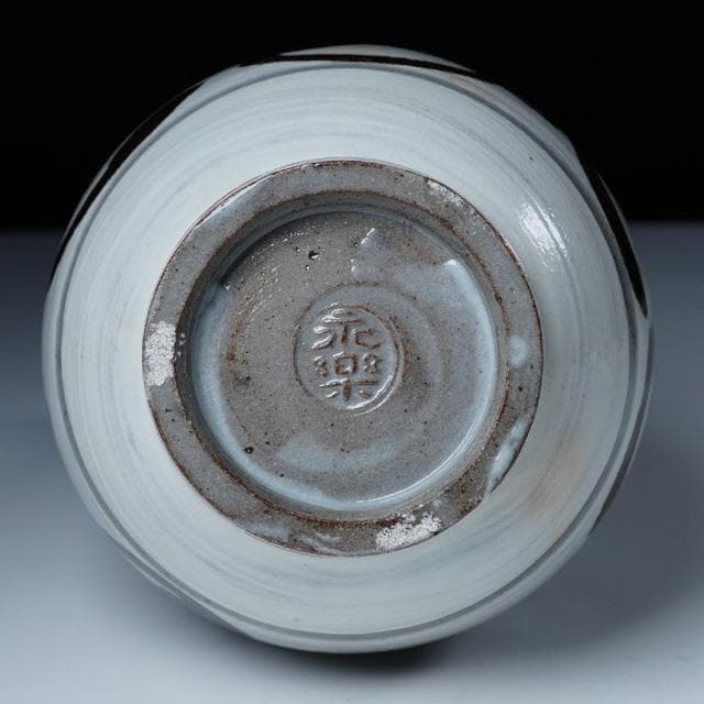 永楽即全　唐草花入　共箱　茶道具　永楽善五郎　千家十職　鶏龍山　花器