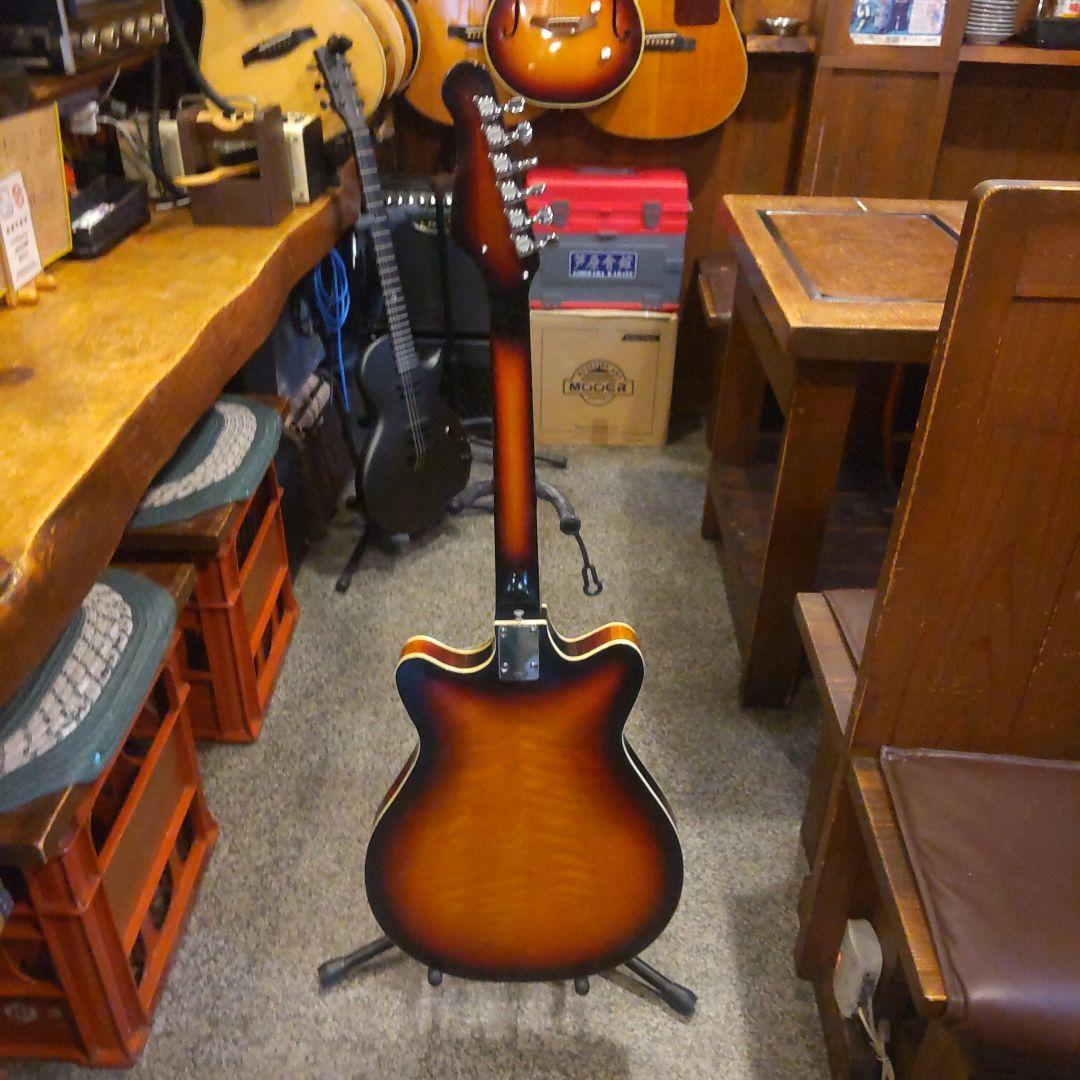 KAWAI ビザールギター (管理サオ）