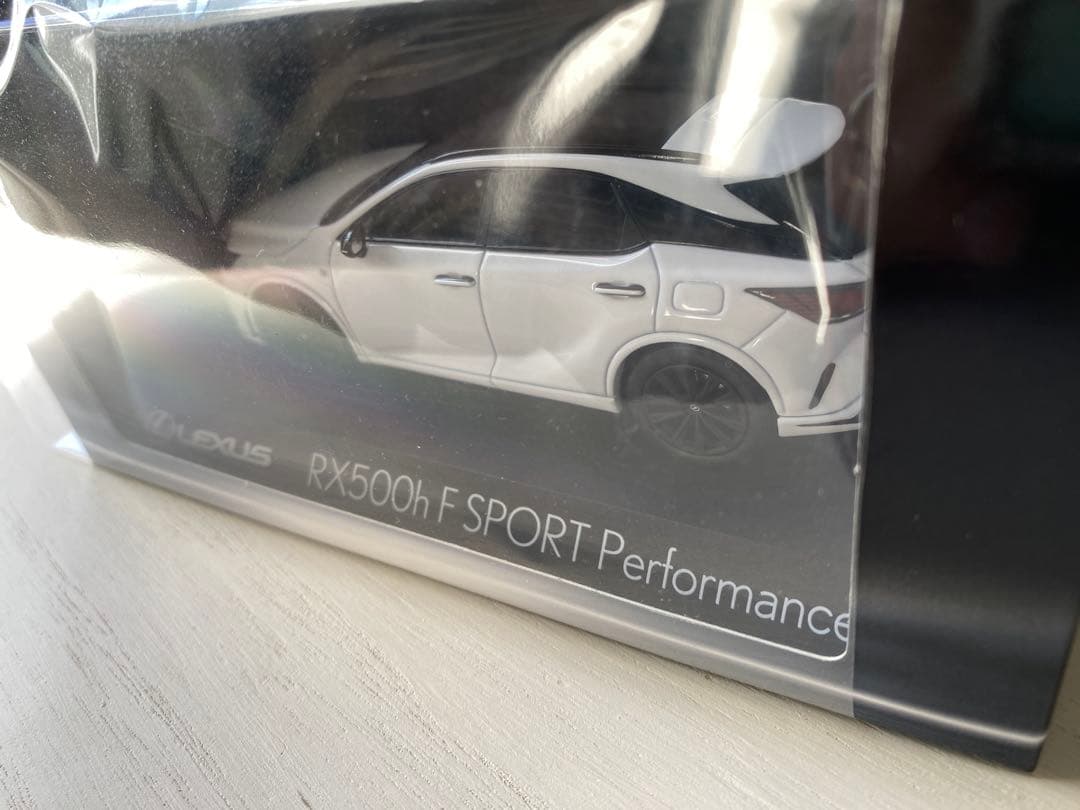 ミニカー yomogimochi LEXUS RX500h F