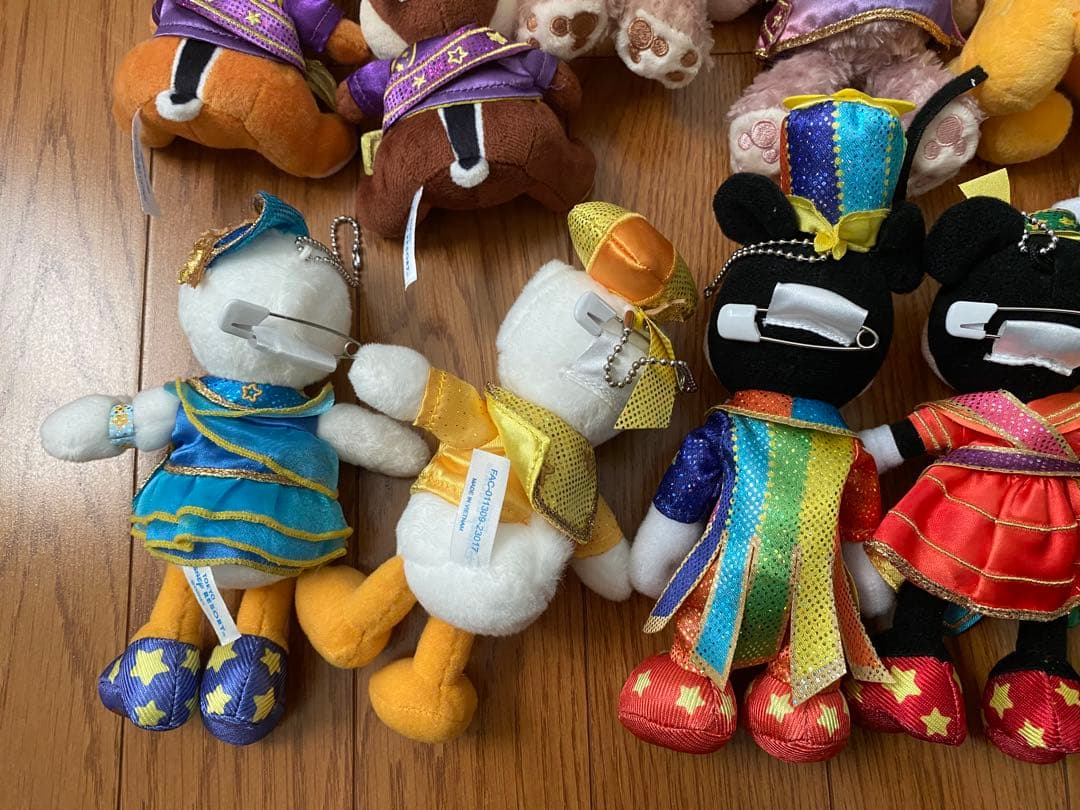 東京ディズニーランド　40周年　ドリームゴーラウンド　ぬいぐるみバッジ　全種類