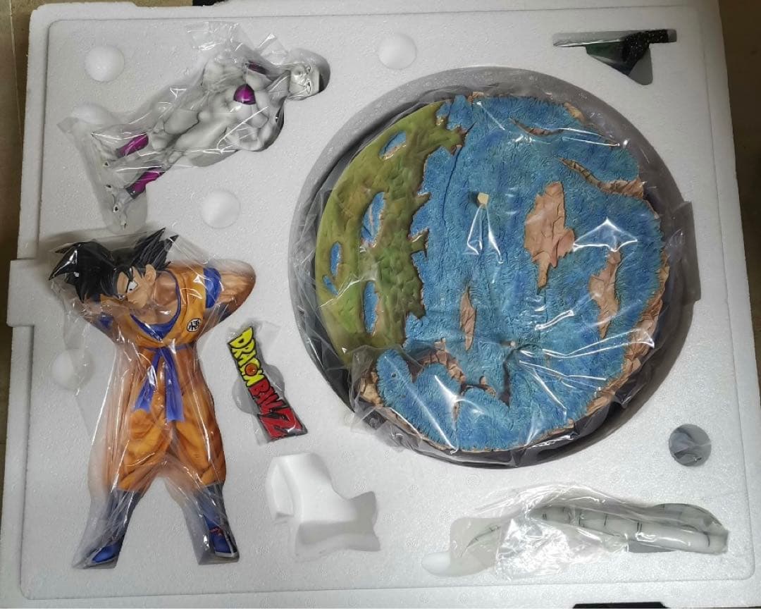 ドラゴンボール 孫悟空 フリーザ フィギュア ガレージキット