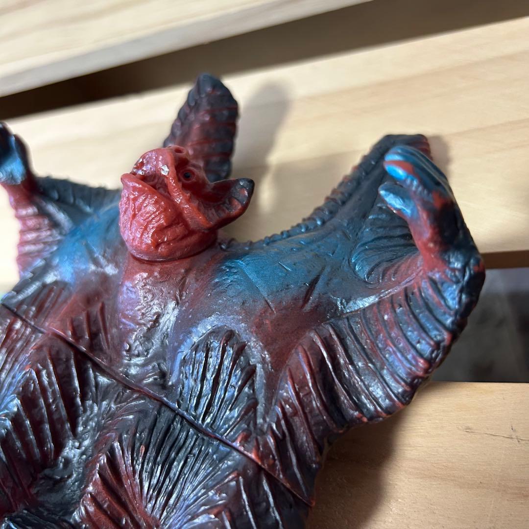 ウルトラマン　ペスター　ソフビ　ポピー　当時物　年代物