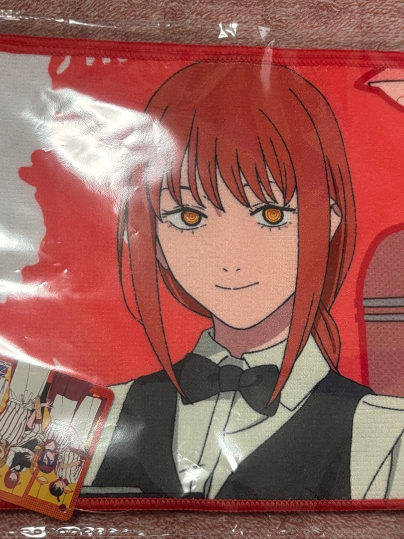 ラウンドワン限定‼️チェンソーマン マフラータオル 全6種 & クリアファイル