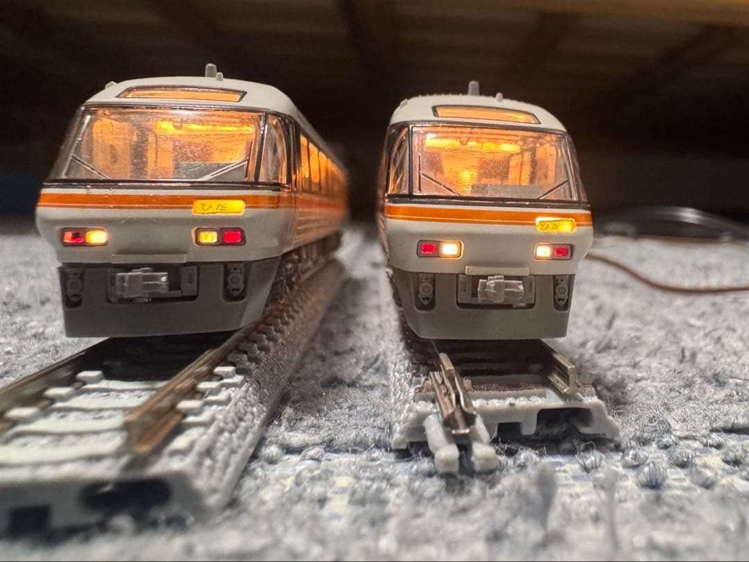 Y*l様 nゲージkatoJRキハ85 ワイドビューひだ　M車付き 5両