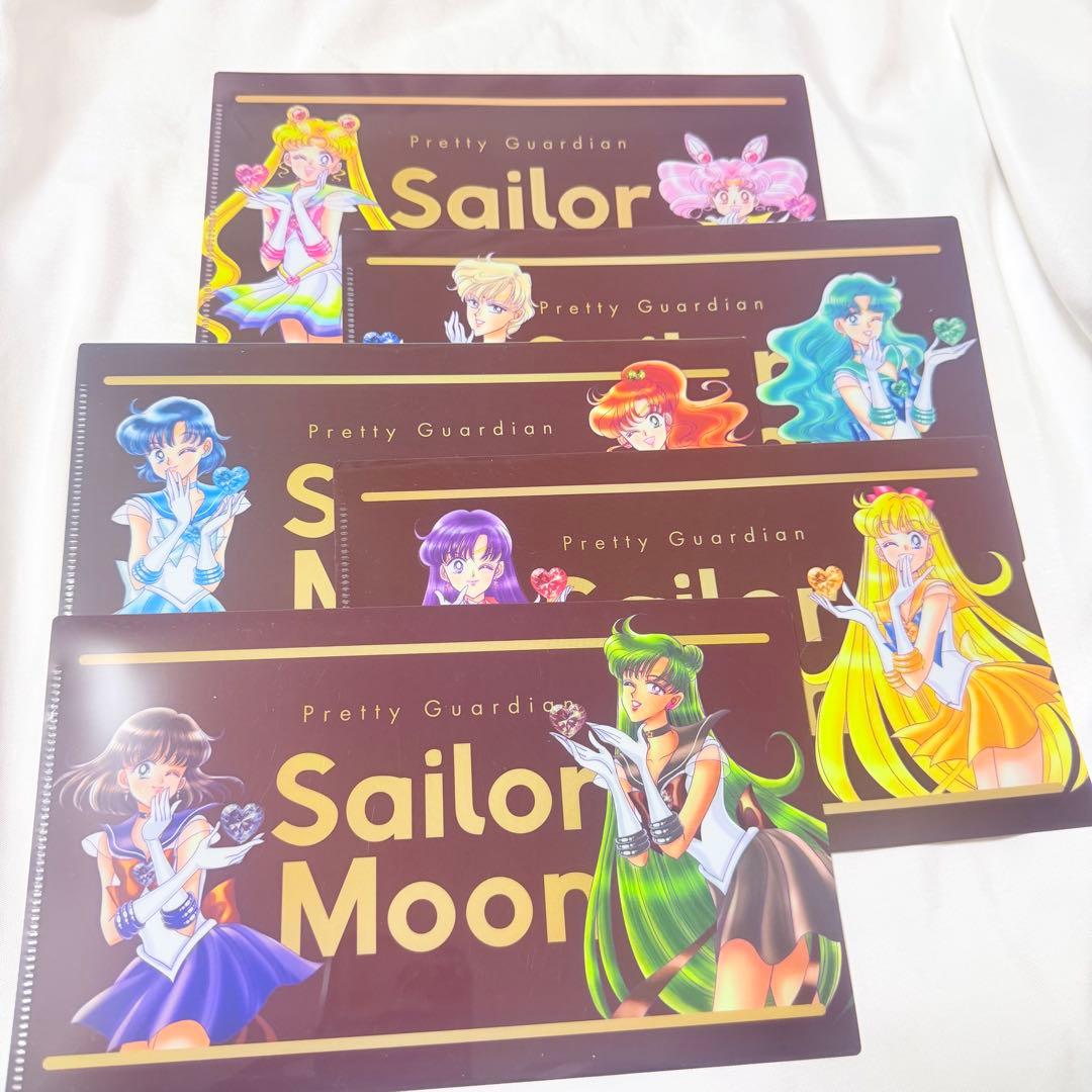 セーラームーン マルチケース 5種 コンプセット 明治 meiji - メルカリ