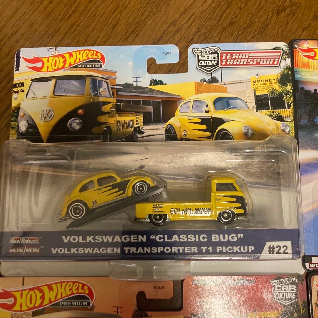 ホットウィール　ムーンアイズ