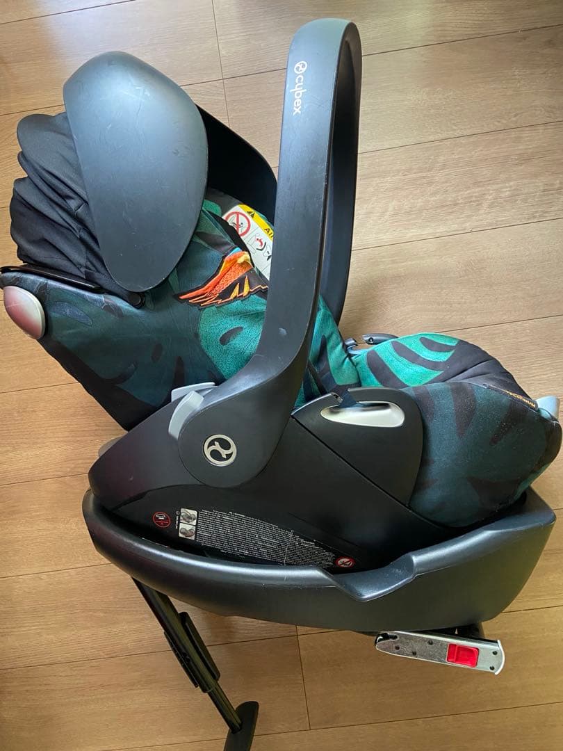 希少　Cybex CLOUDQ BaceQ 専用レインカバーモスキートネット付き