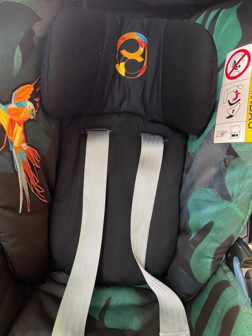 希少　Cybex CLOUDQ BaceQ 専用レインカバーモスキートネット付き