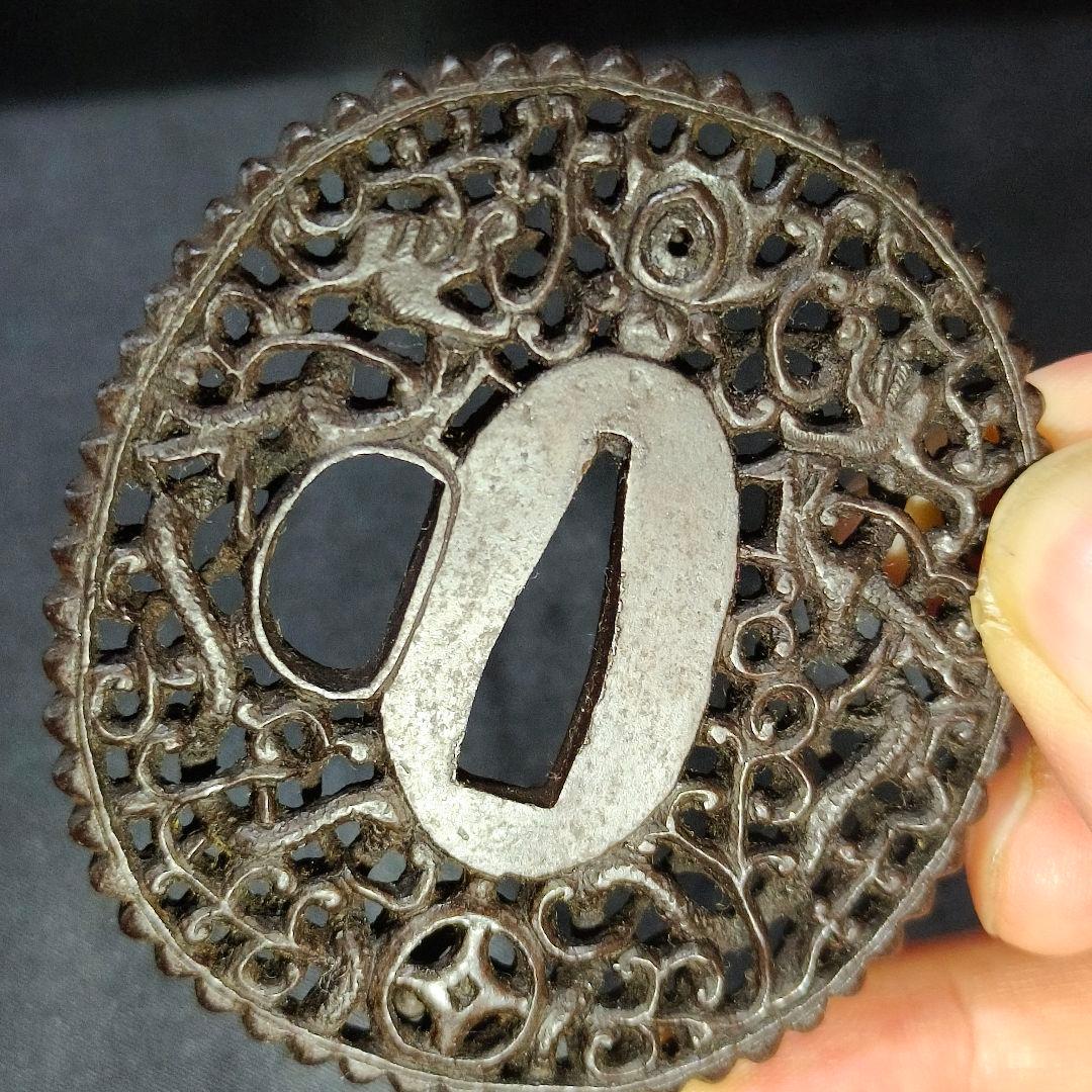 南蛮鍔 刀剣美術 透かし日本刀鍔 鉄地 無銘 江戸骨董 コレクター放出珍品 美品