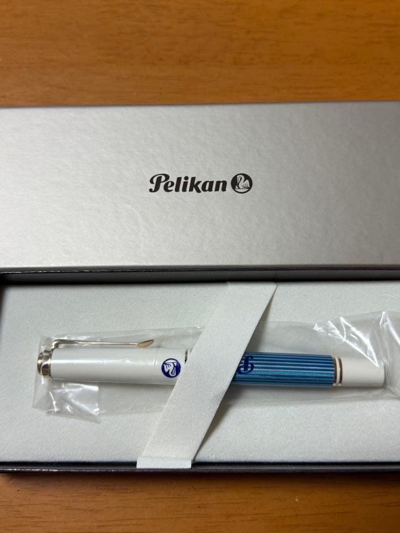 未使用　万年筆　ペリカン M600 ターコイズ　EF