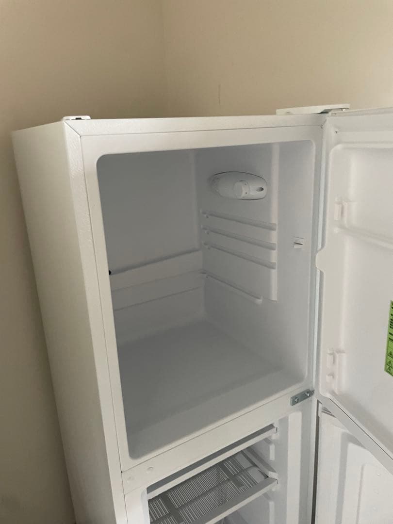 【美品】　2024年製アイリスオーヤマ　冷蔵庫　142L
