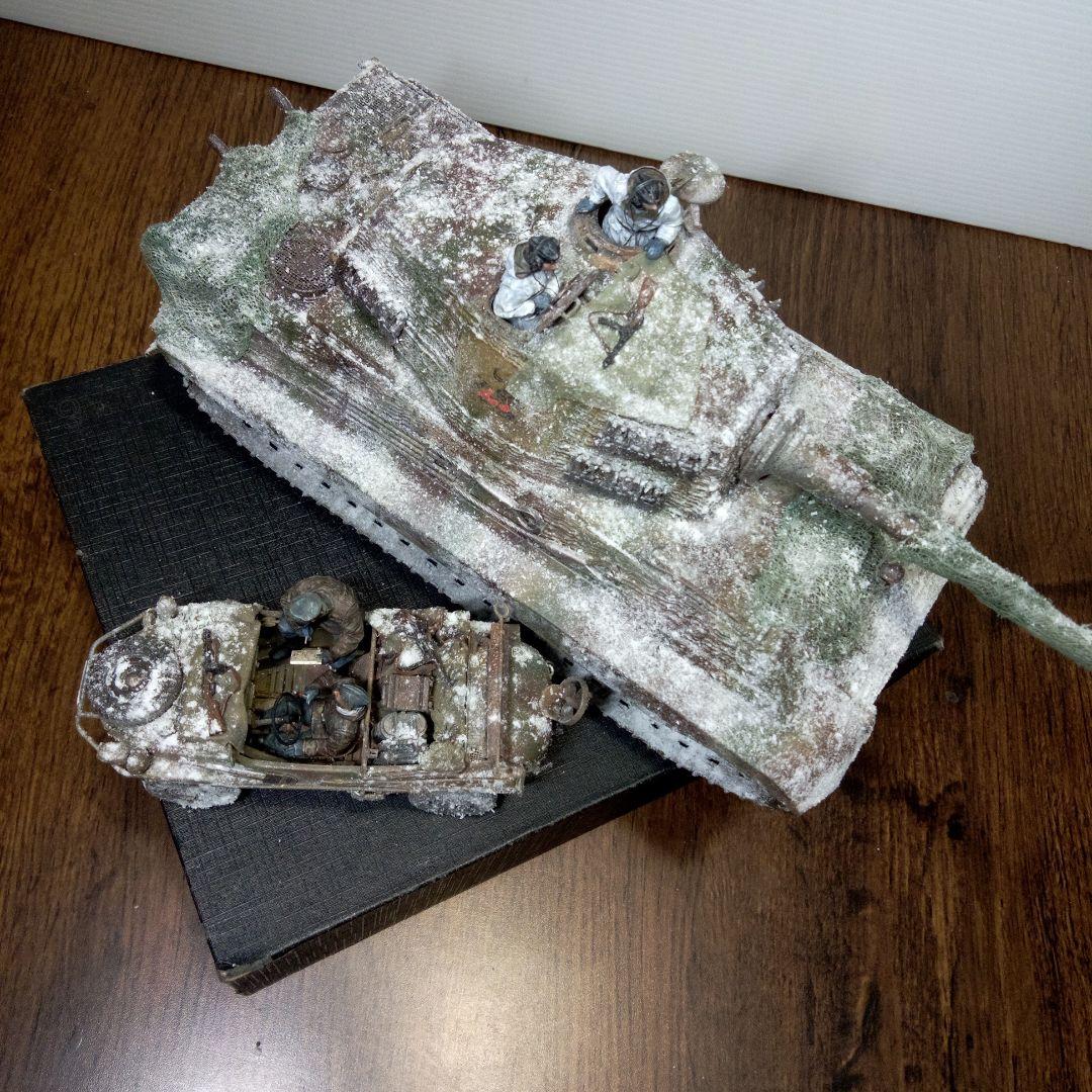 コネコタミヤ　1/35 ドイツ軍　キングタイガー　シュビムワーゲン　完成品