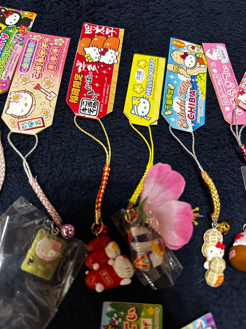 ハローキティ ストラップ まとめ売り 約83個