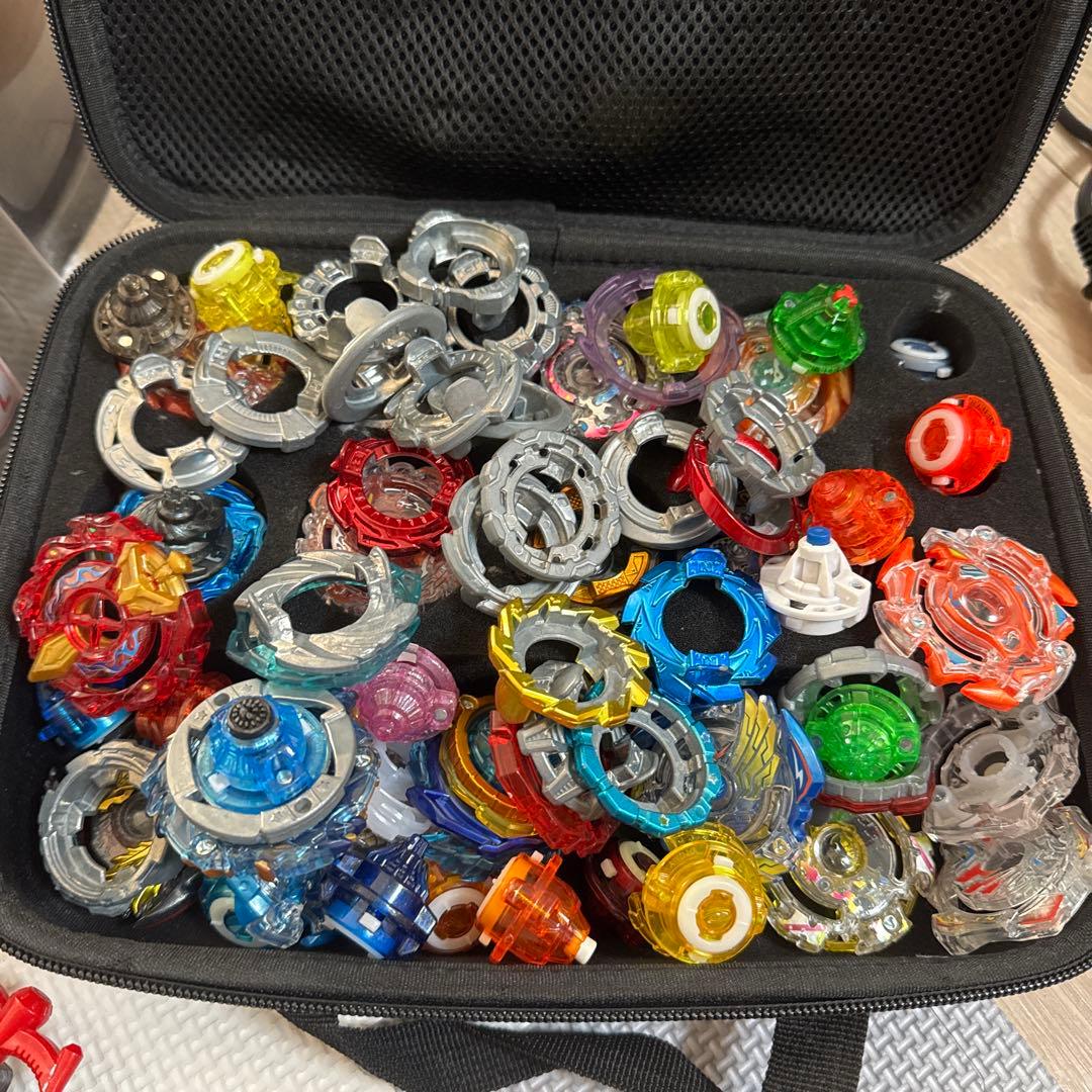 ベイブレードセット バトルスタジアム➕バック付き