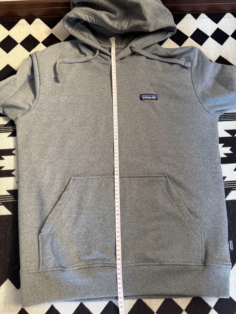 P*N様 【廃盤品】パタゴニア パーカー P-6 Label Uprisal H