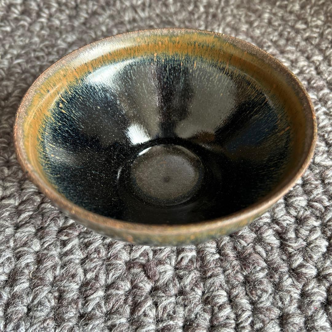 中国骨董 【旧家蔵建窯宗禾目天目兎豪茶碗】 希少貴重 全般的綺麗状態です 中国骨董 【旧家蔵建窯宗禾目天目兎豪茶碗】 希少貴重 全般的綺麗状態