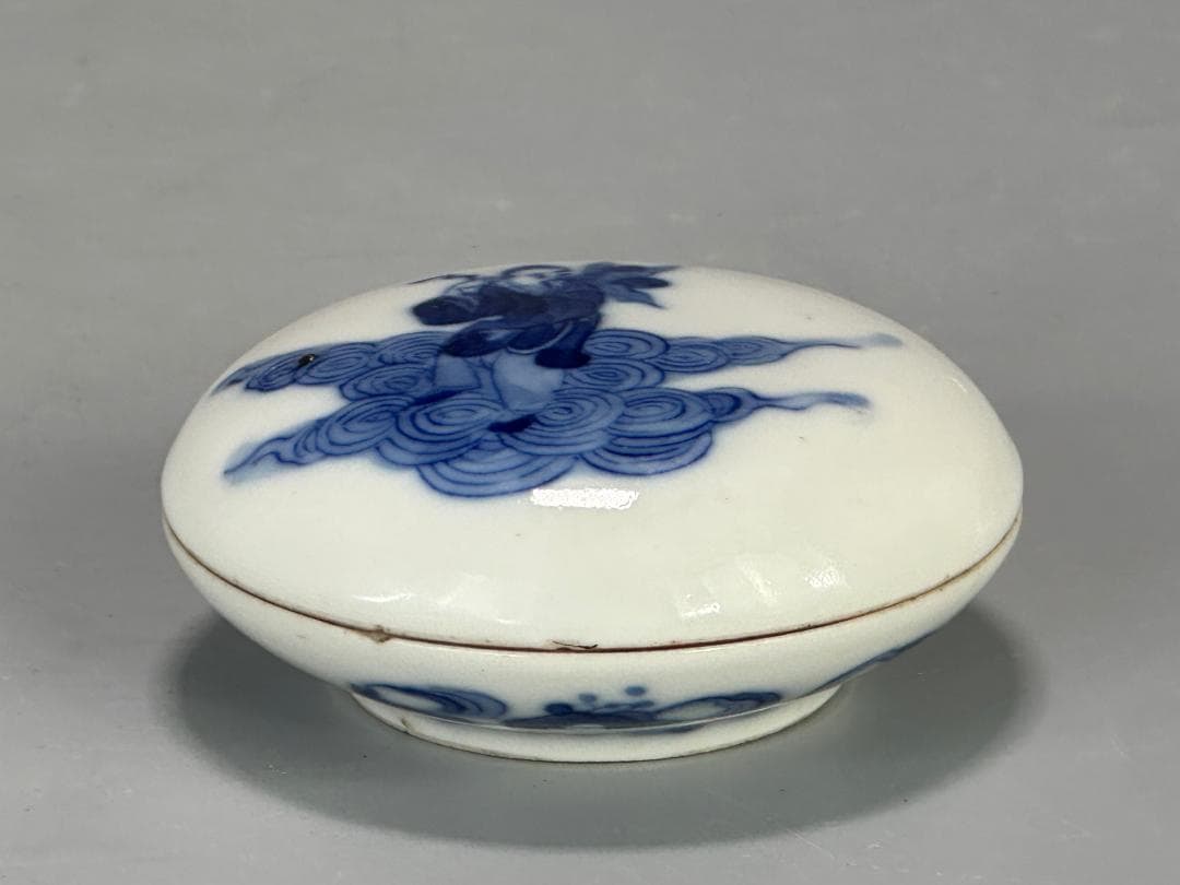 中国美術　清朝　清時代　大清康熙年製　青花人物図香合　染付　蓋物　時代　古物唐物