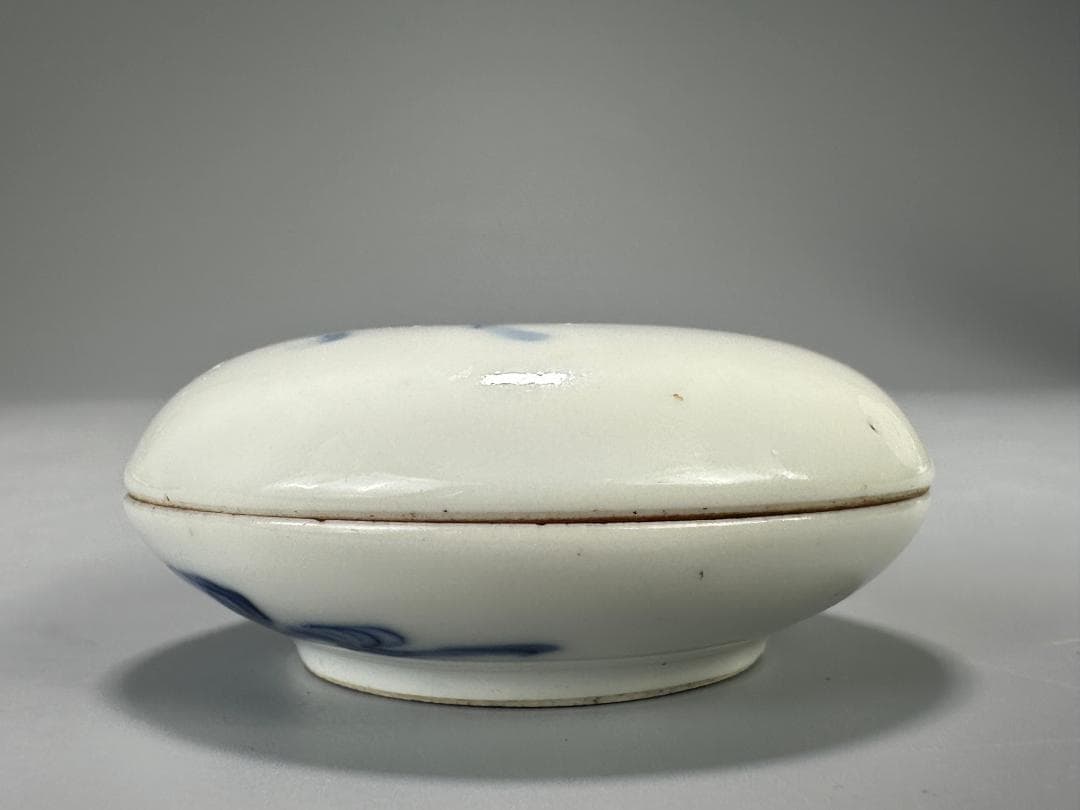 中国美術　清朝　清時代　大清康熙年製　青花人物図香合　染付　蓋物　時代　古物唐物