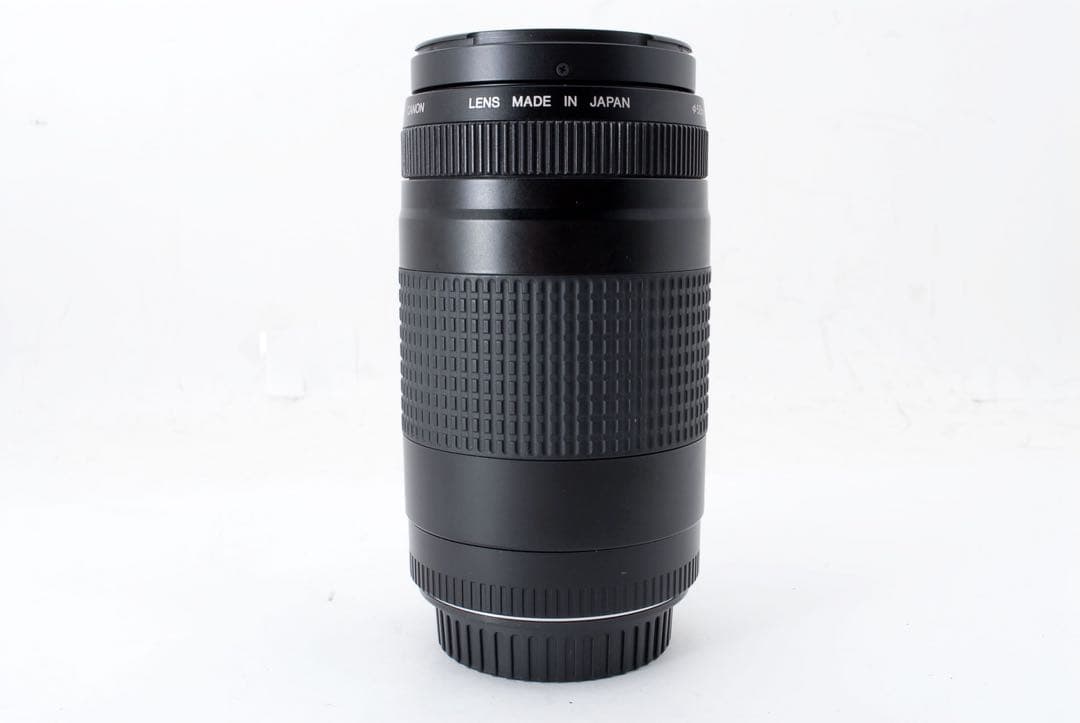 フード付/迫力の300㎜/望遠レンズCanon EF75-300㎜B