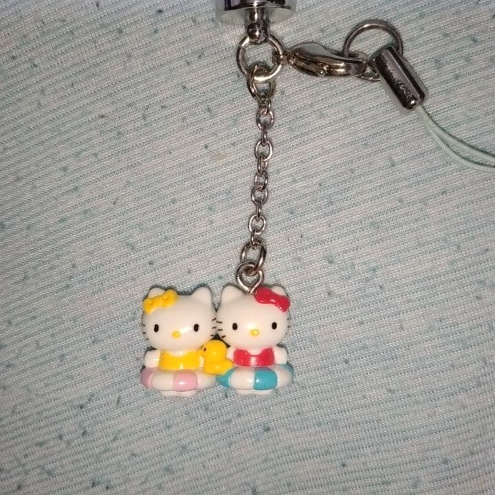 キティ＆ミミイ 浮き輪 ストラップ