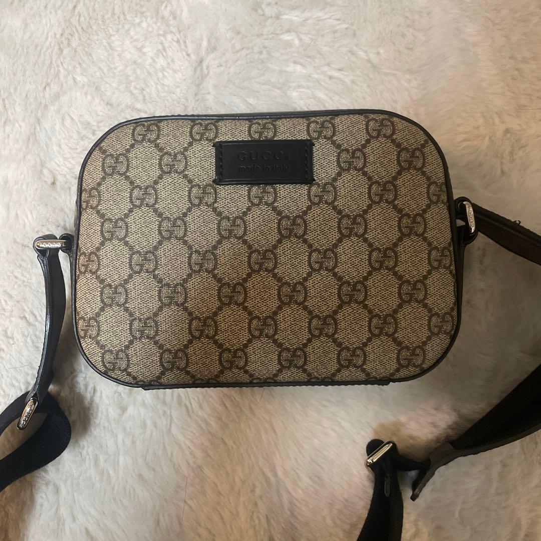 GUCCI レディースショルダーバッグ