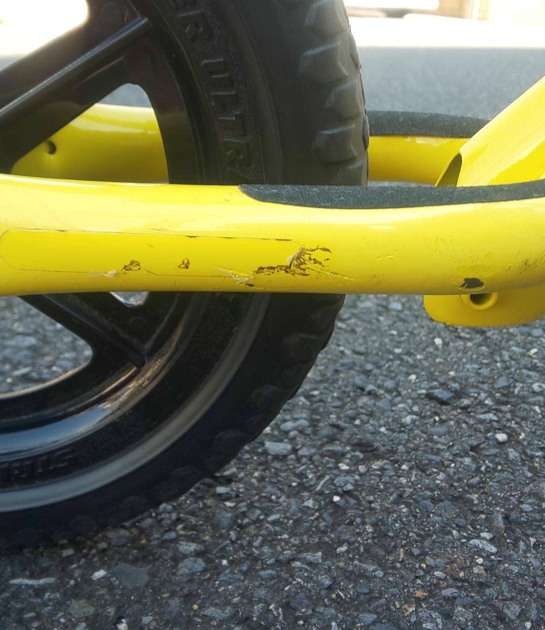 ストライダー STRIDER イエロー スタンド付 STRIDER（ストライダー