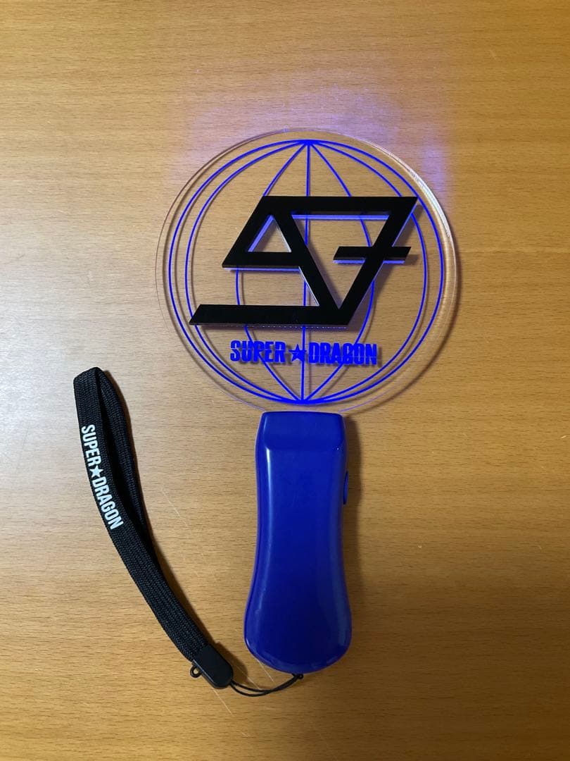 SUPER☆DRAGON スパドラ ペンライト ver.2 - メルカリ