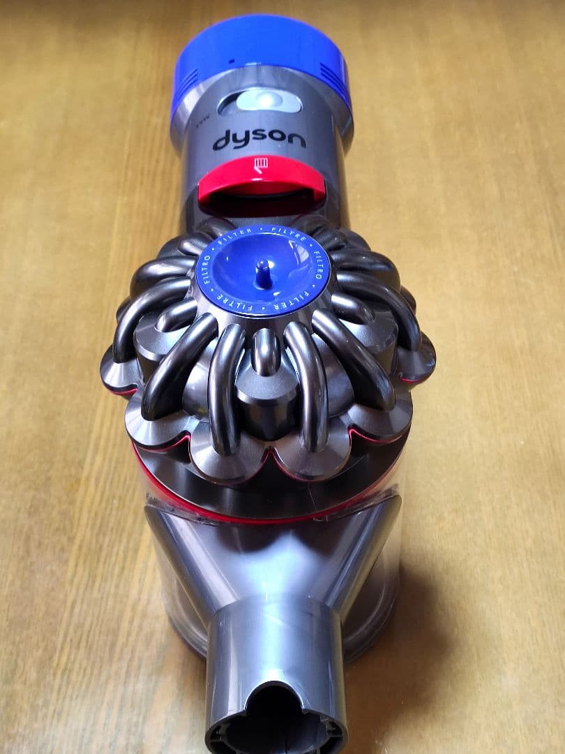 ダイソン SV11 掃除機＋マキタ18vアダプターセット完全分解清掃済み