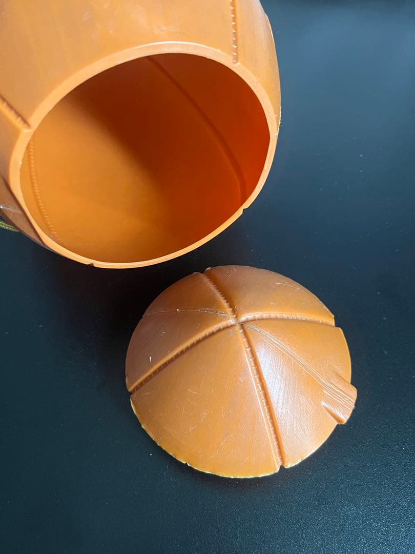 希少7-eleven 非売品ラグビーボール型小物入れ