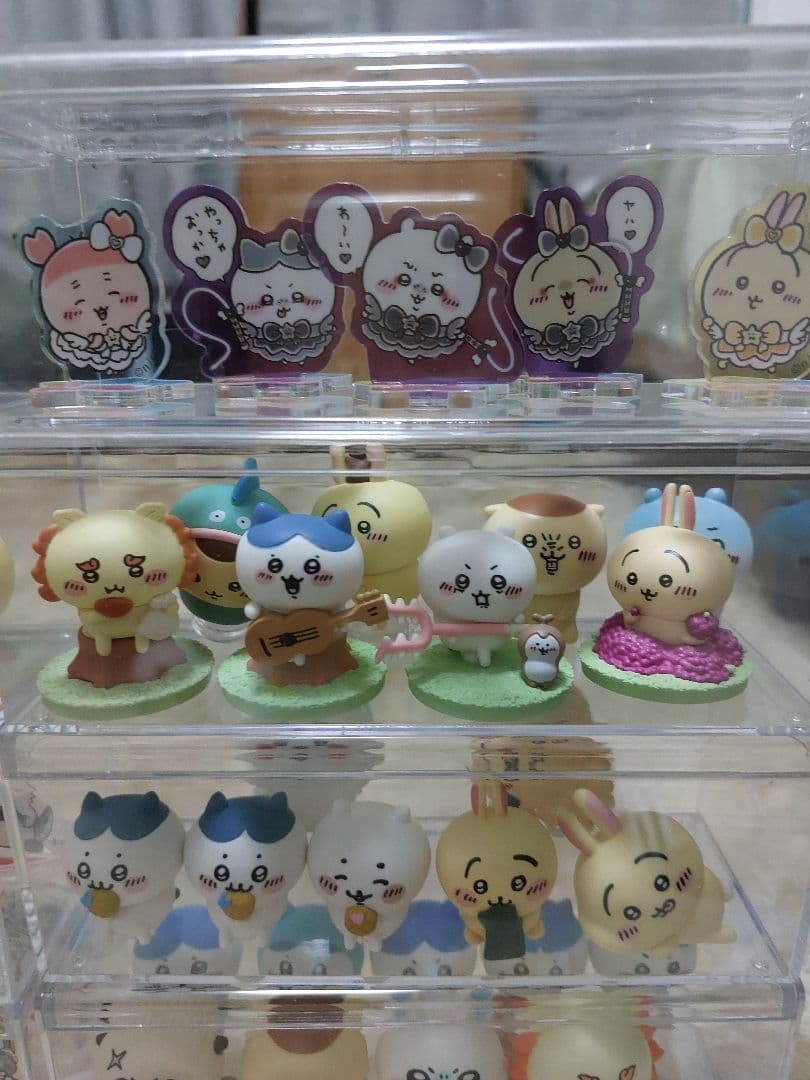 ちいかわグッズまとめ売り5ページに渡ります