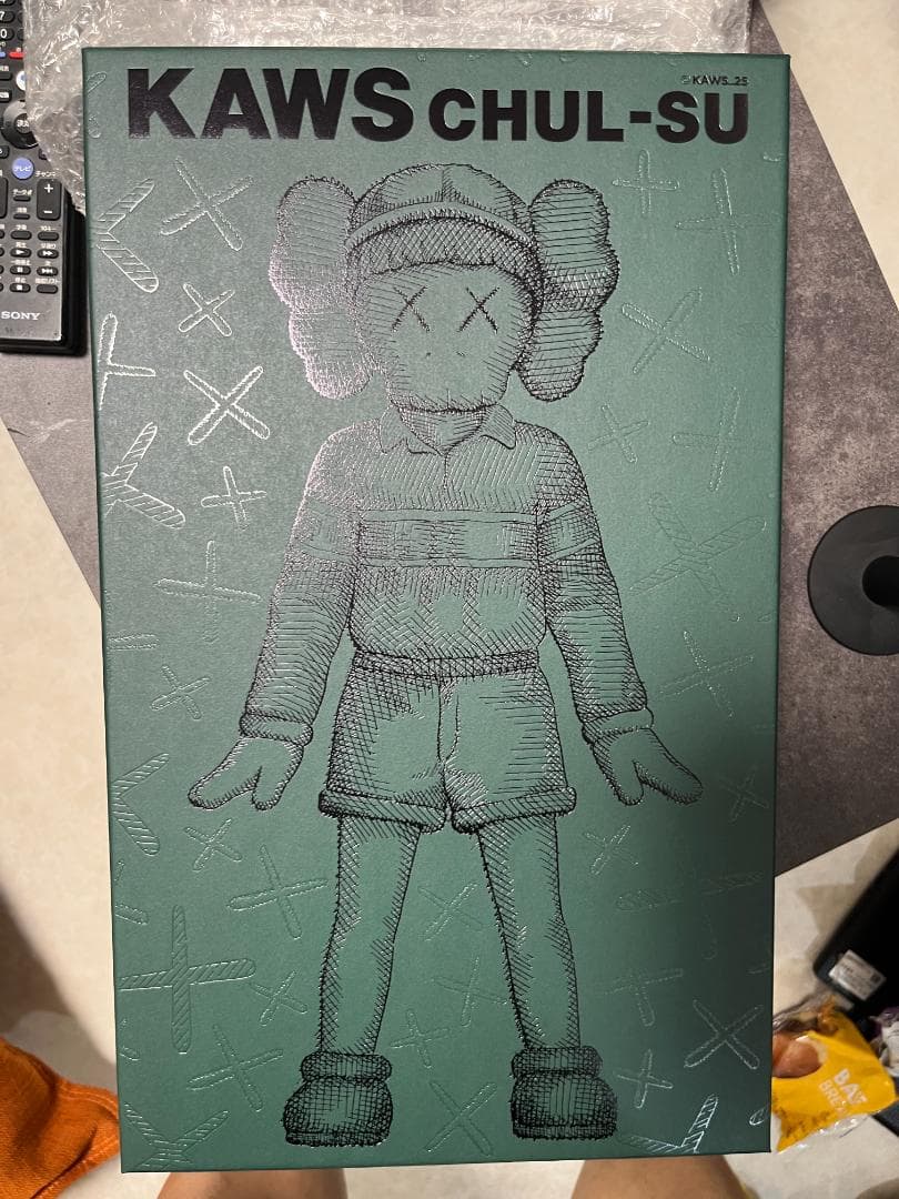 KAWS×イカゲーム　チョルス　Chul-Su フィギュア　Squid Game