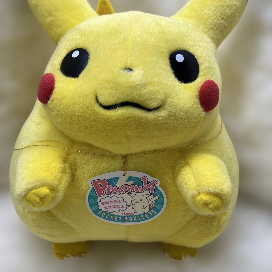 TOMY 等身大 初期 ピカチュウ 1/1 ぬいぐるみ