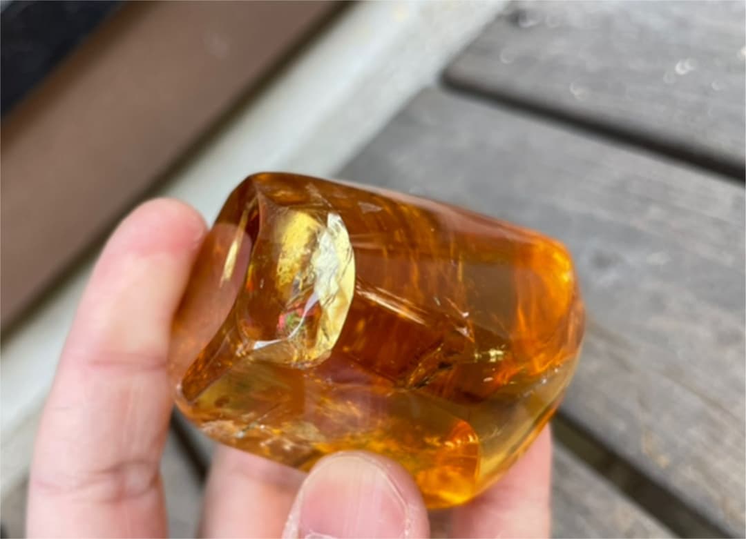 インペリアルトパーズ 710ct 未鑑定 色石