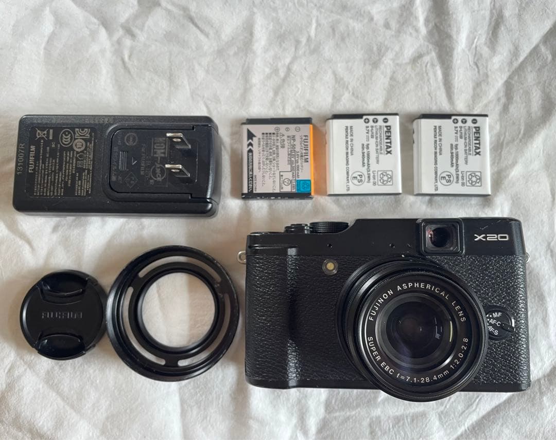 FUJIFILM X20 デジタルカメラ ブラック フジフィルム
