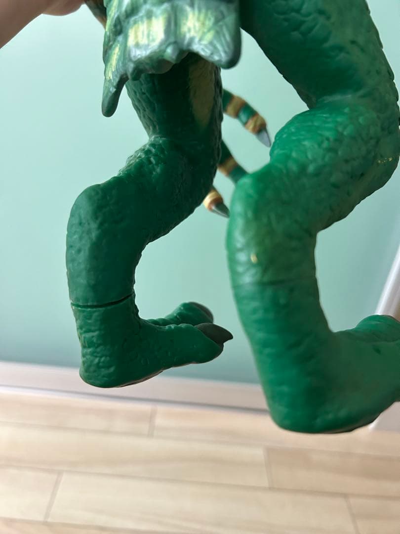 ジュンプランニング グレムリン BANDIT 19インチ ストライプフィギュア