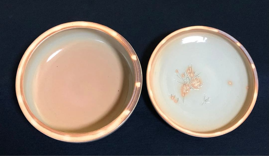 《レ》萩焼 糸目食篭 蓋裏若松 十五代 坂倉新兵衛造 共布共箱　251030う2