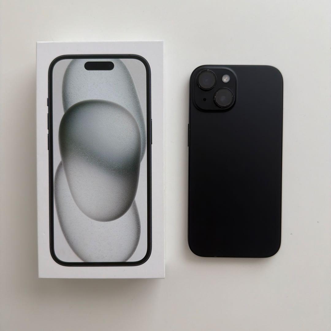Apple iPhone 15 128GB ブラック 本体