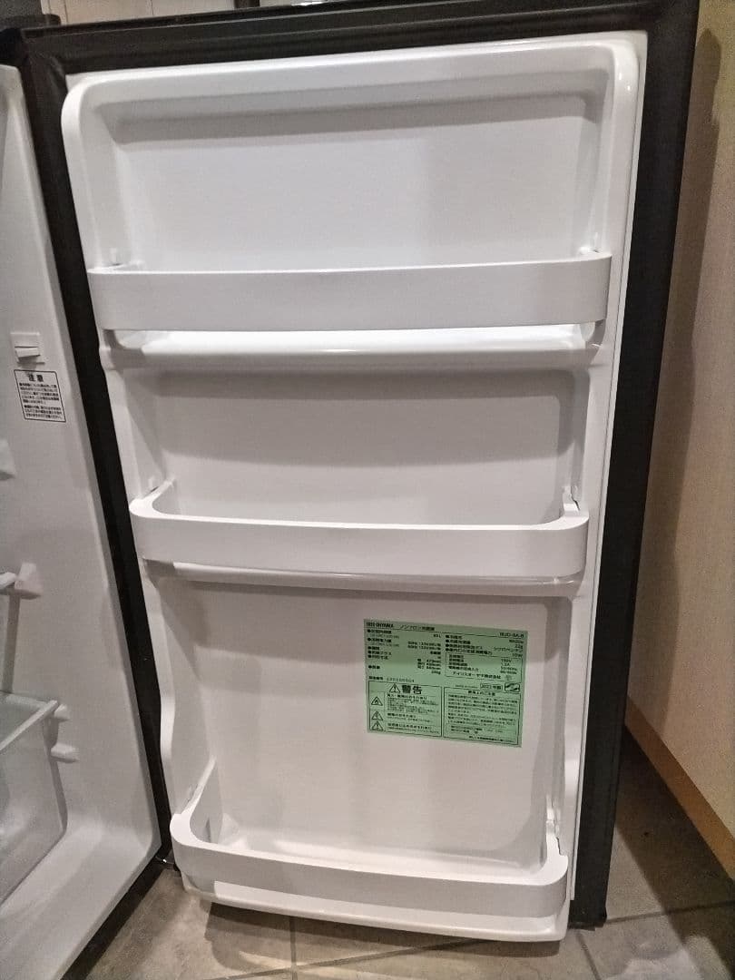 ✨冷蔵庫 93L 2022年製　近県限定配達無料　更に値下げしました✨
