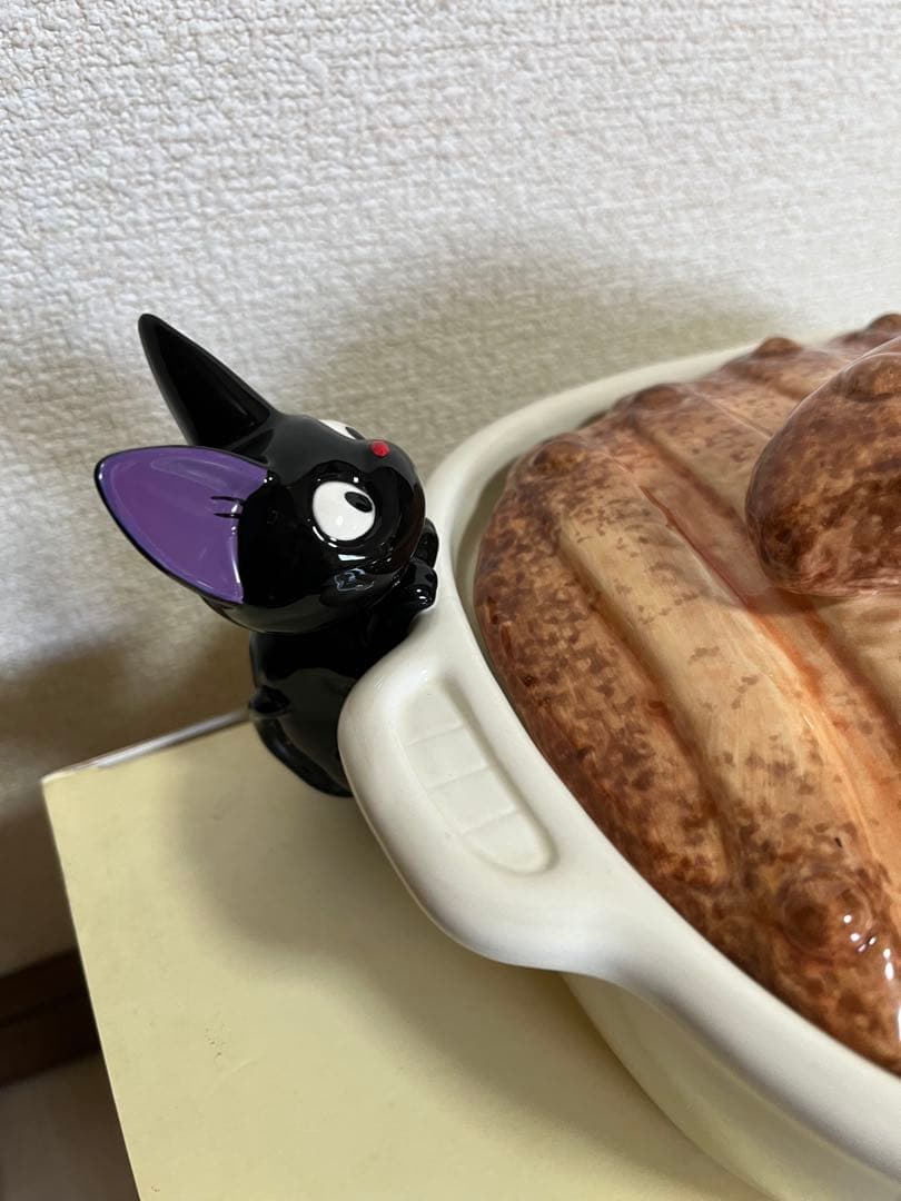 魔女の宅配便 ジジ ニシンのパイ　クッキージャー　未使用　陶器製　箱あり　キキ